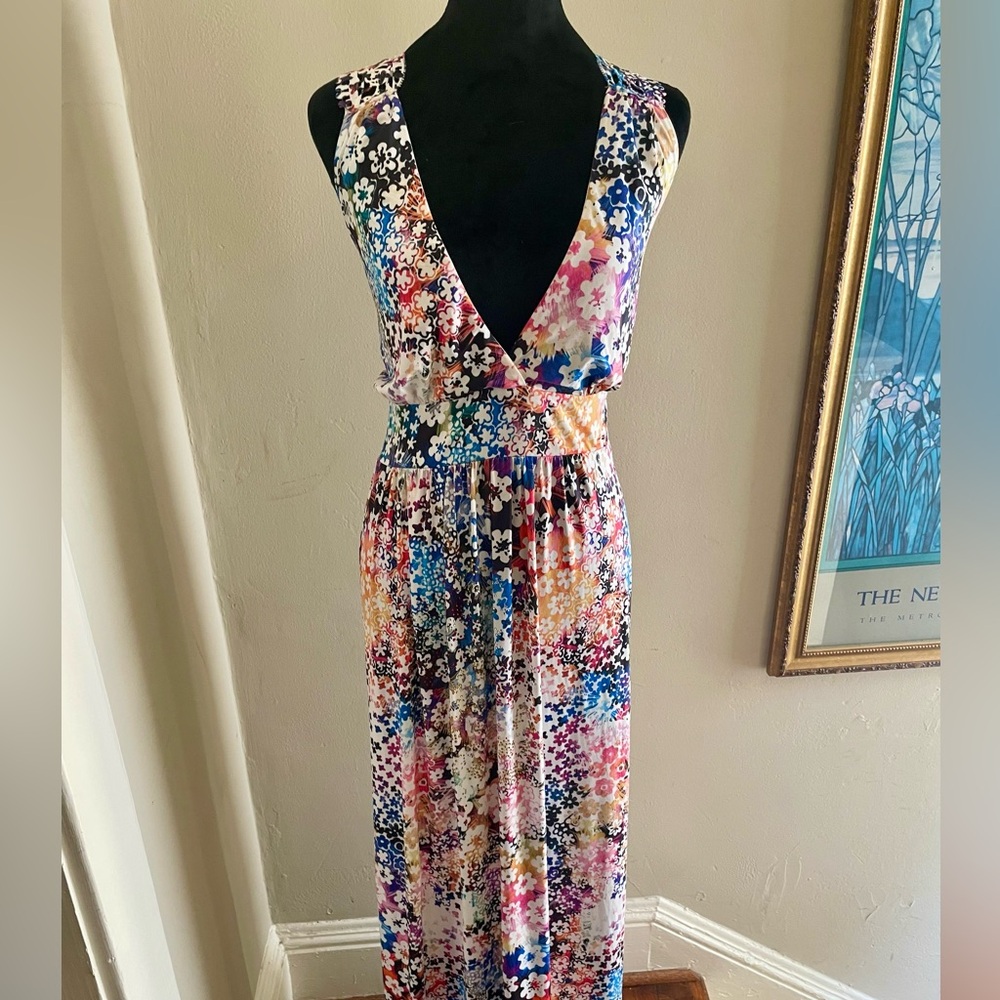 VENUS Multicolor Floral Maxi Dress With Crochet Detailing